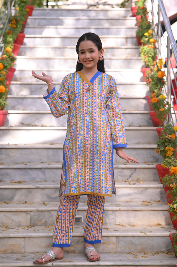 Girls Printed Lawn 2 Piece Suit